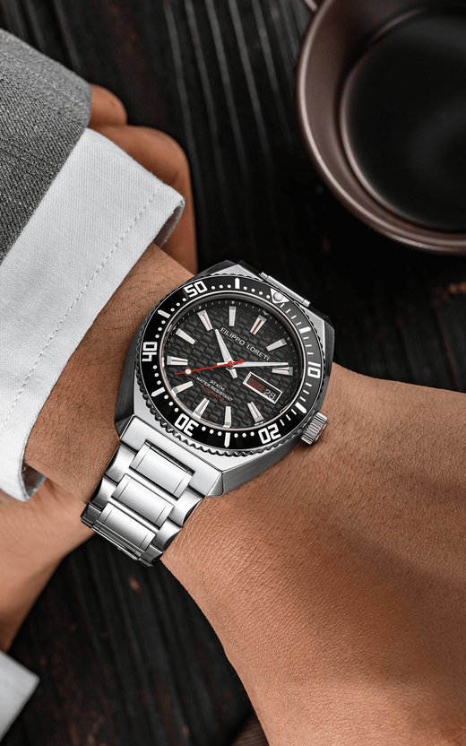 Neptune Automatic Black